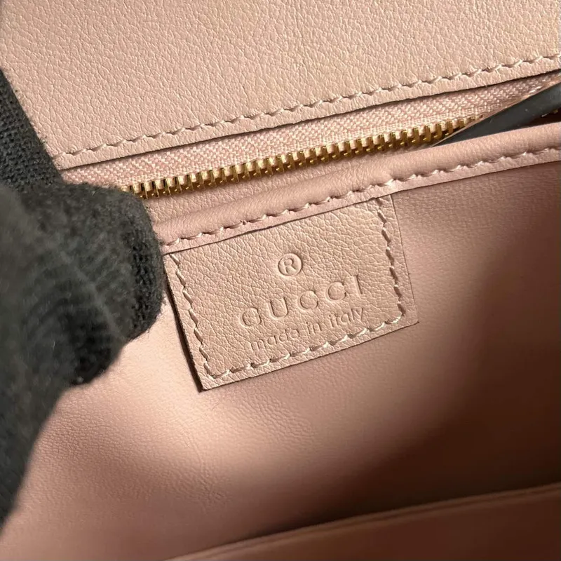 Gucci 735101 Gucci Blondie Top handle Bag Light pink