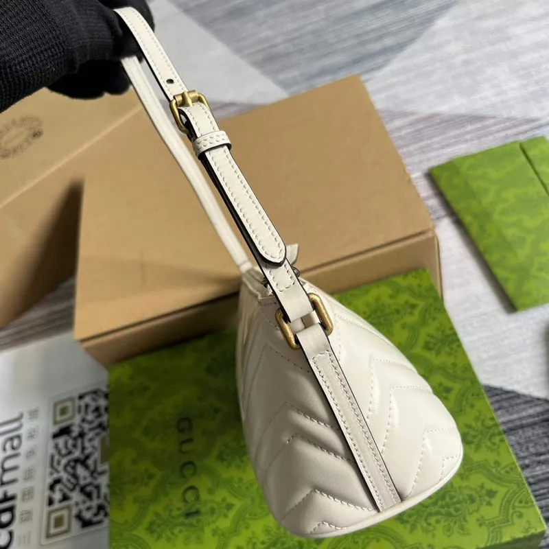 Gucci 739166 GG Marmont shoulder bag White