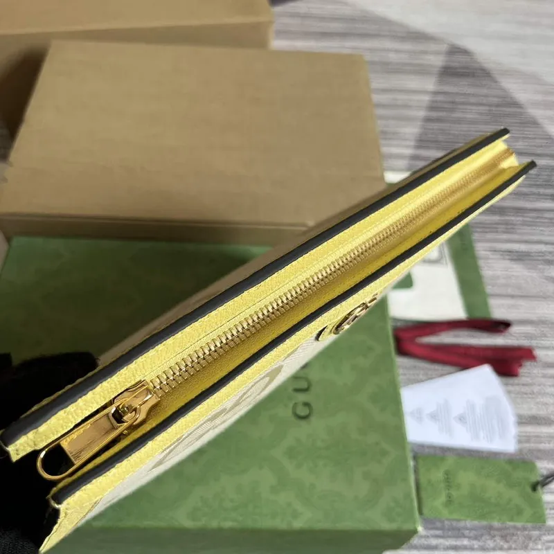 Gucci 625549 Ophidia jumbo GG pouch Banana