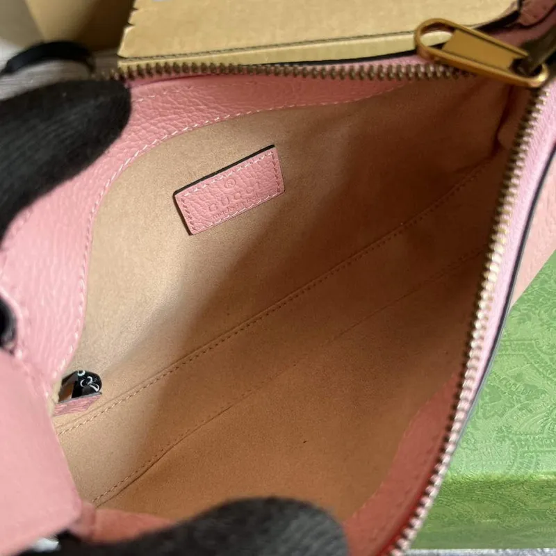 Gucci 739076 Aphrodite shoulder bag with Double G Light pink