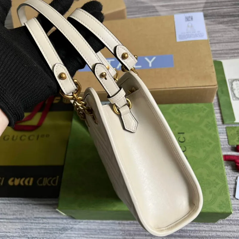 Gucci 696123 GG Marmont Matelassé Mini Bag White