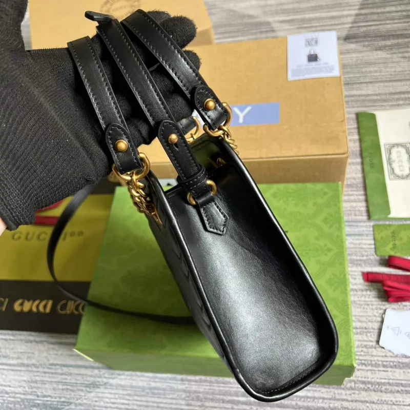 Gucci 696123 GG Marmont Matelassé Mini Bag Black