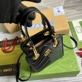 Gucci 696123 GG Marmont Matelassé Mini Bag Black