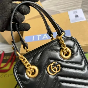 Gucci 696123 GG Marmont Matelassé Mini Bag Black