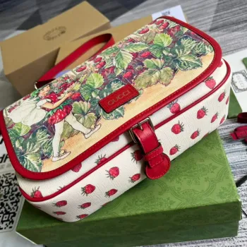 Gucci 664143 Children’s Messenger Bag Red