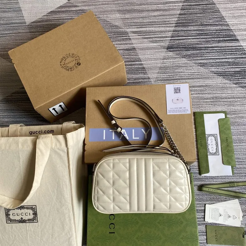 Gucci 447632 GG Marmont matelassé small shoulder bag White