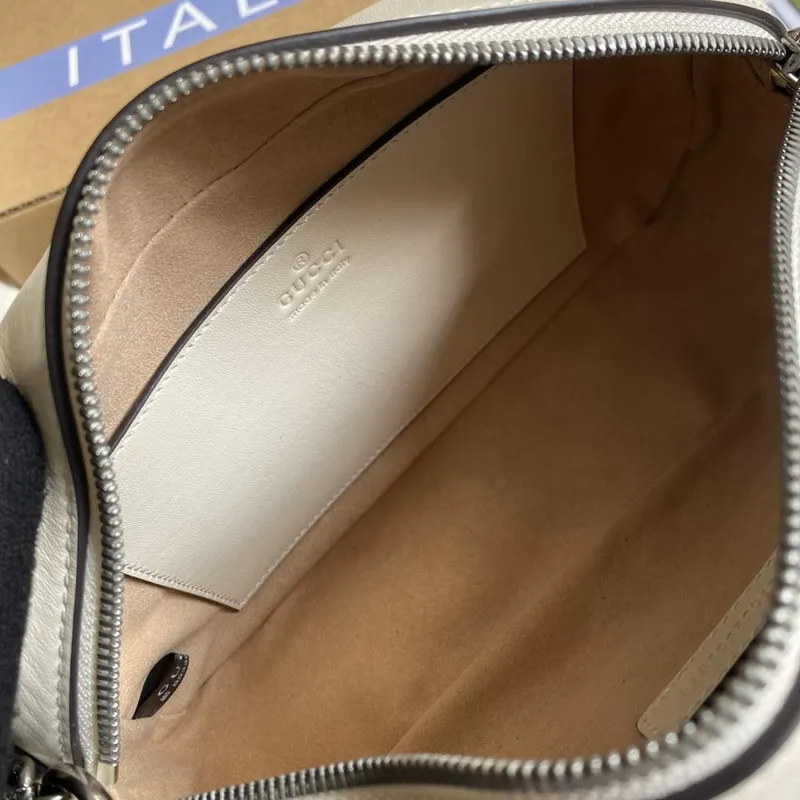Gucci 447632 GG Marmont matelassé small shoulder bag White