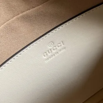 Gucci 447632 GG Marmont matelassé small shoulder bag White