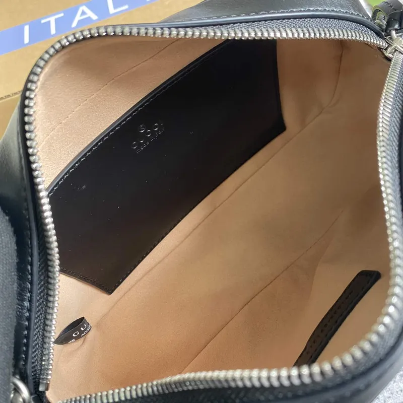 Gucci 447632 GG Marmont matelassé small shoulder bag Black