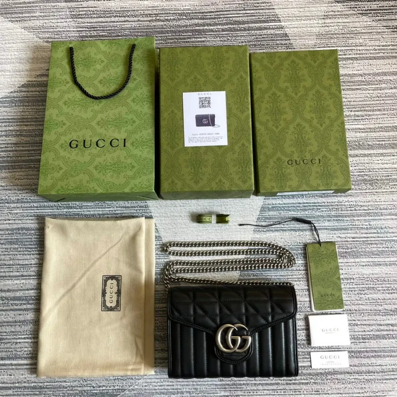 Gucci 474575 GG Marmont mini bag Black