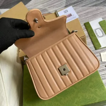 Gucci 583571 GG Marmont mini top handle bag Light Pink