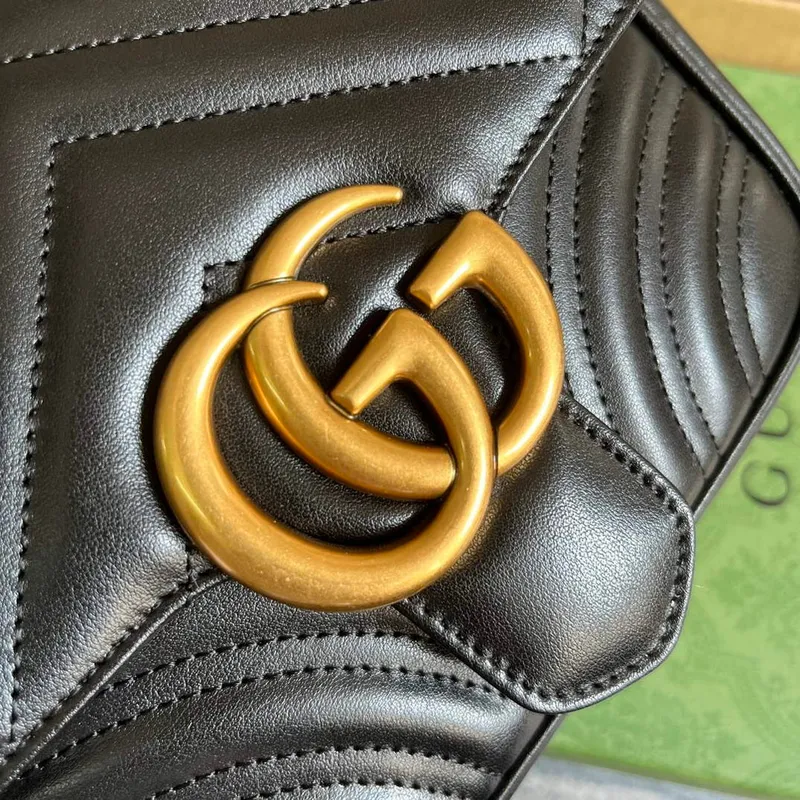 Gucci 739682 GG Marmont Matelassé mini tote bag Black