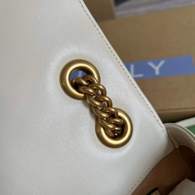 Gucci 739682 GG Marmont Matelassé mini tote bag White