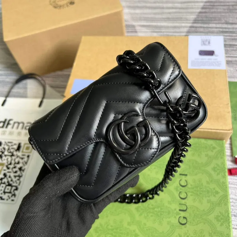 Gucci 699757 GG Marmont Belt Bag Black