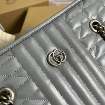 Gucci 675796 GG Marmont medium tote bag Gray