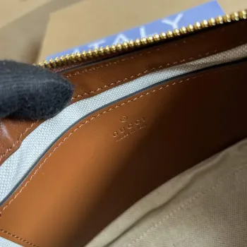 Gucci 735049 GG Matelassé Handbag Brown