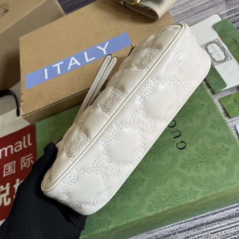 Gucci 735049 GG Matelassé Handbag White