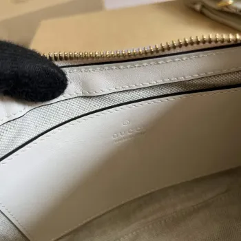 Gucci 735049 GG Matelassé Handbag White