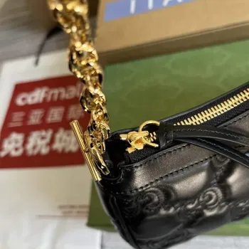 Gucci 735049 GG Matelassé Handbag Black