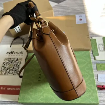 Gucci 724652 Diana Small Bucket Bag Brown