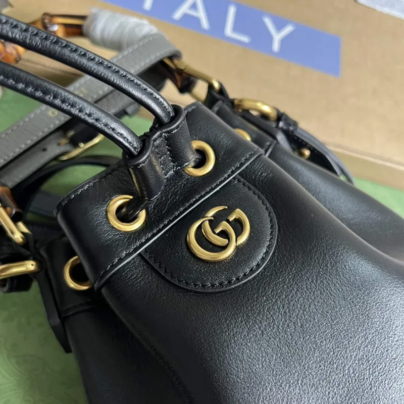 Gucci 724667 Diana Mini Bucket Bag Black