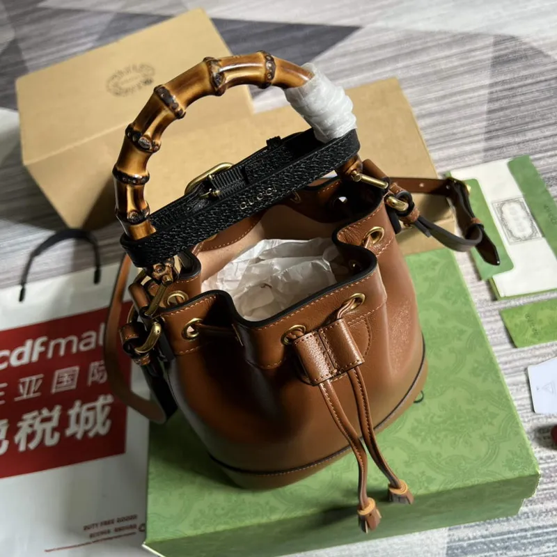 Gucci 724667 Diana Mini Bucket Bag Brown