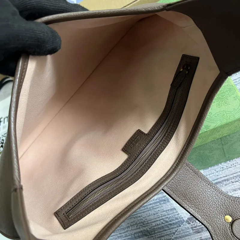 Gucci 726274 Aphrodite Medium Shoulder Bag Brown