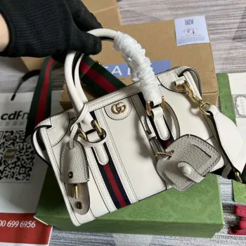 Gucci 715771 Mini top handle bag with Double G White