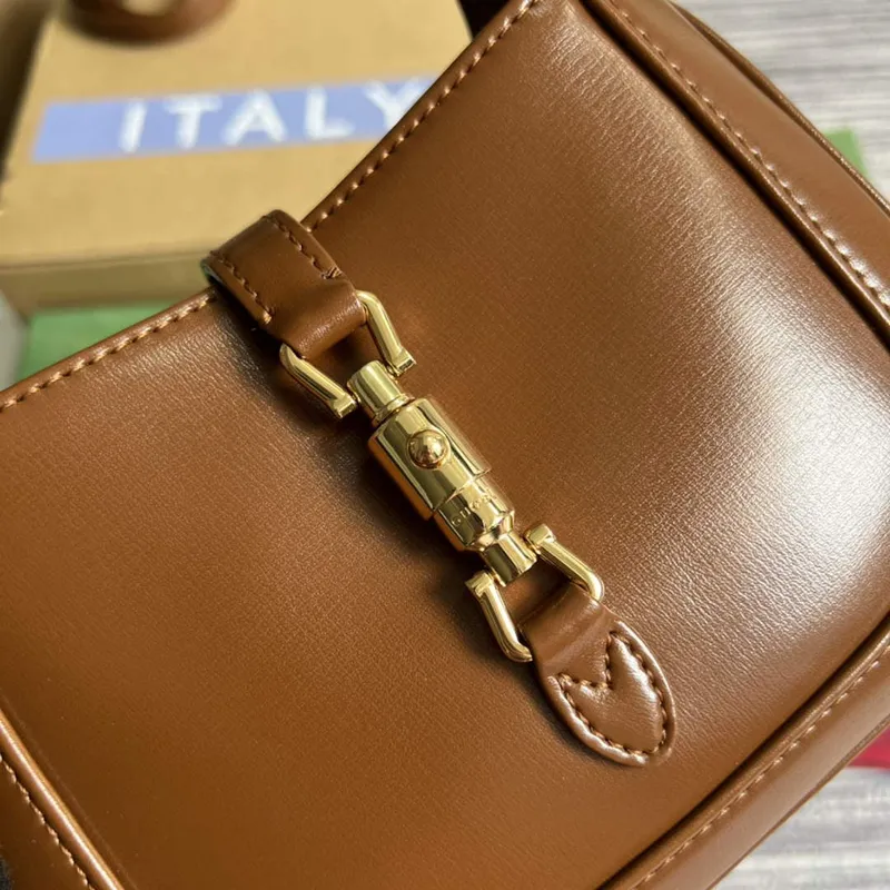 Gucci 637091 Jackie 1961 mini shoulder bag Brown