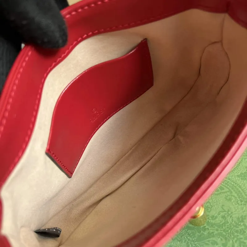 Gucci 637091 Jackie 1961 mini shoulder bag Red