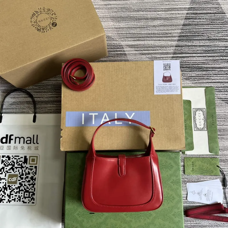 Gucci 637091 Jackie 1961 mini shoulder bag Red