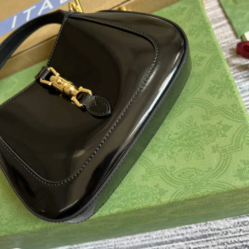 Gucci 699651 Jackie 1961 Mini Shoulder Bag Black