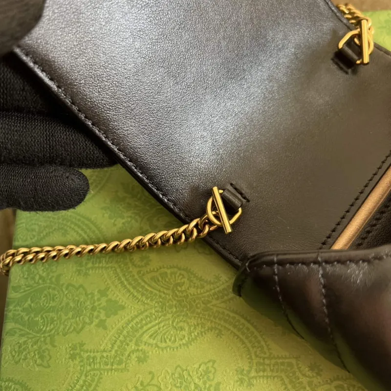 Gucci 672251 GG Marmont matelassé Mini IPhone bag black