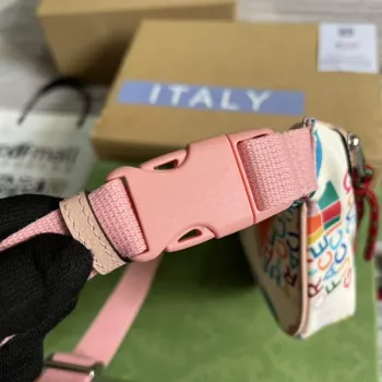 Gucci 650299 The North Face x Gucci belt bag Pink
