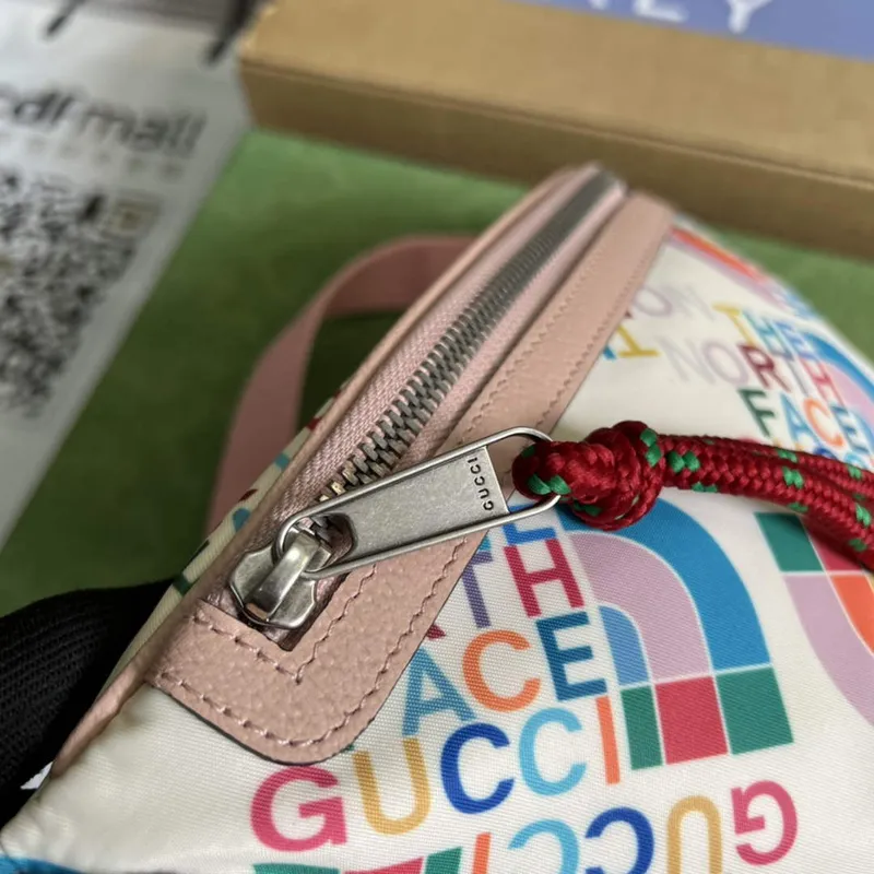 Gucci 650299 The North Face x Gucci belt bag Pink