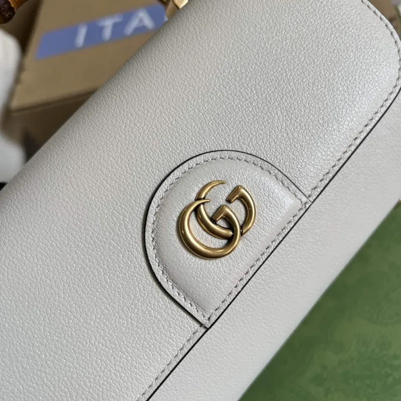 Gucci 675795 Gucci Diana mini shoulder bag White