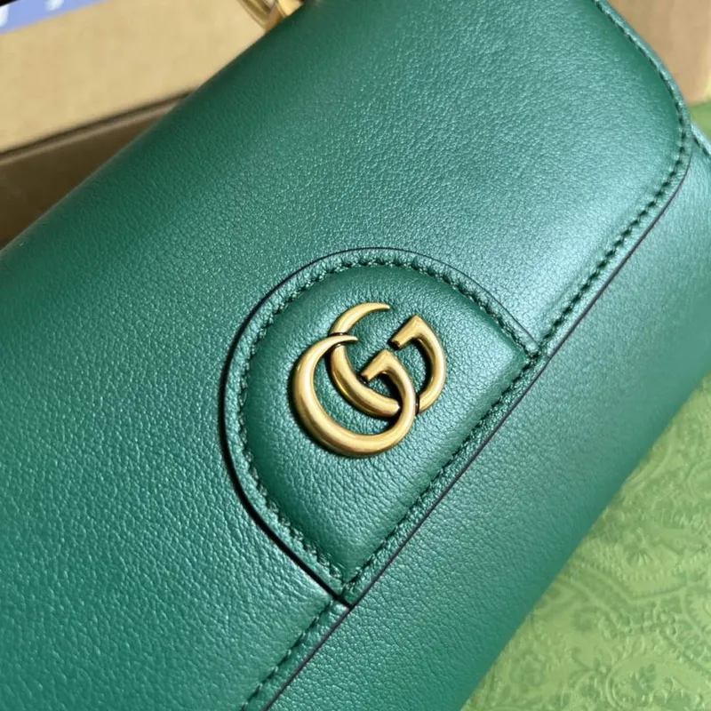 Gucci 675795 Gucci Diana mini shoulder bag Green