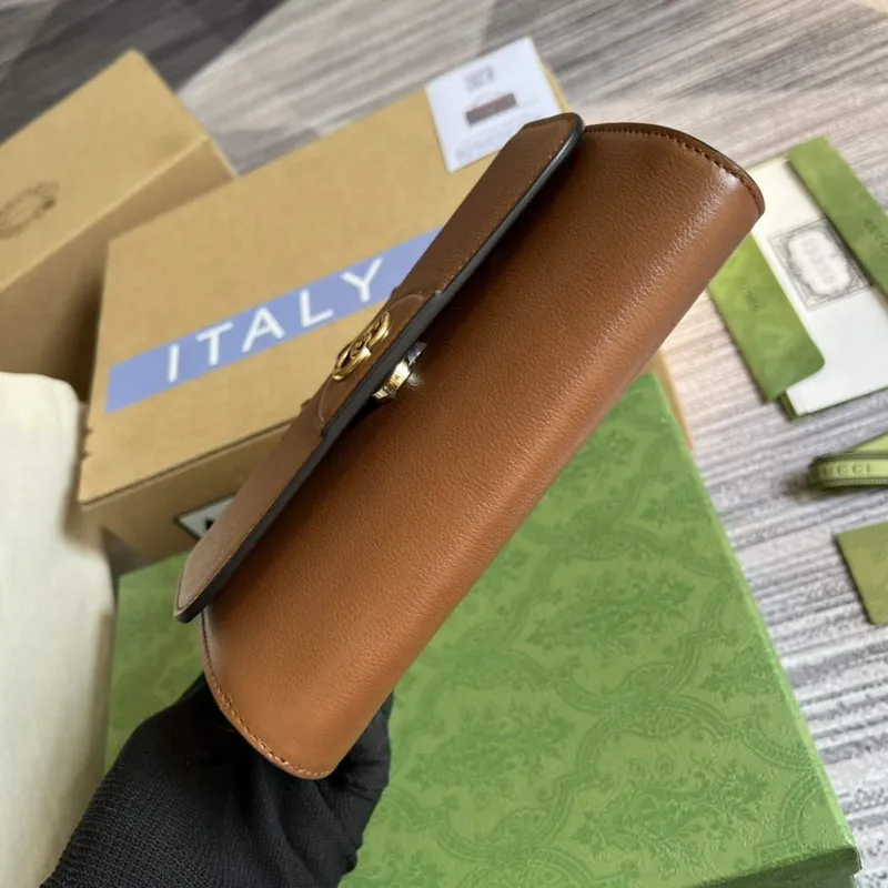 Gucci 675795 Gucci Diana mini shoulder bag Brown