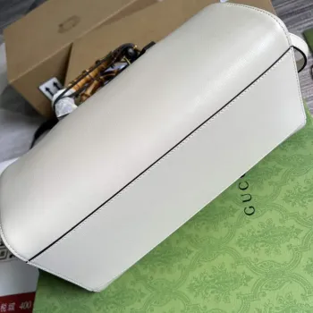 Gucci 655663 Gucci Diana Japan Limited Small Top Handle Bag White
