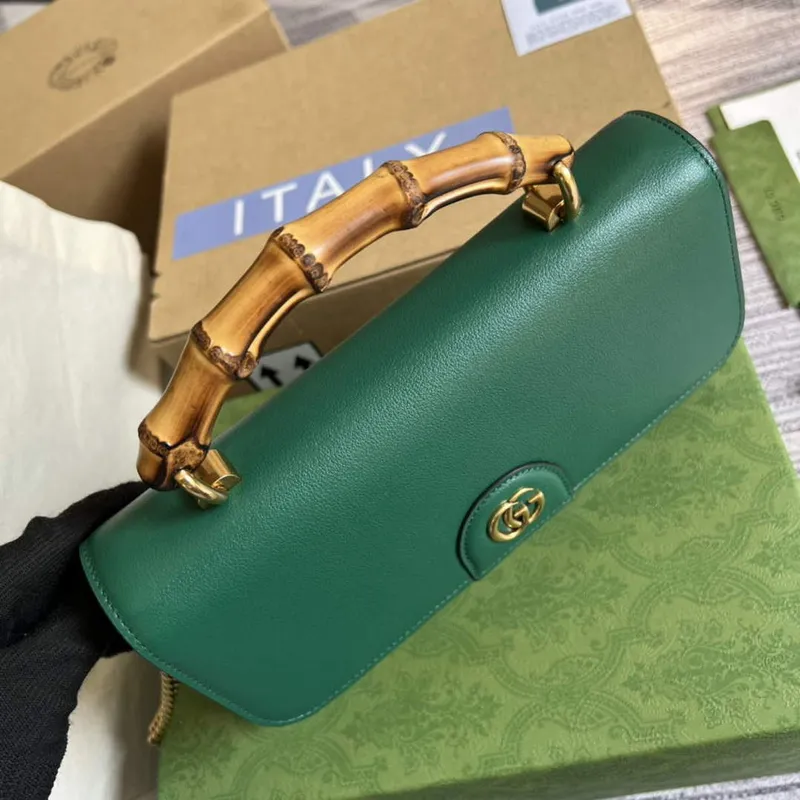 Gucci 675794 Gucci Diana Small Shoulder Bag Green