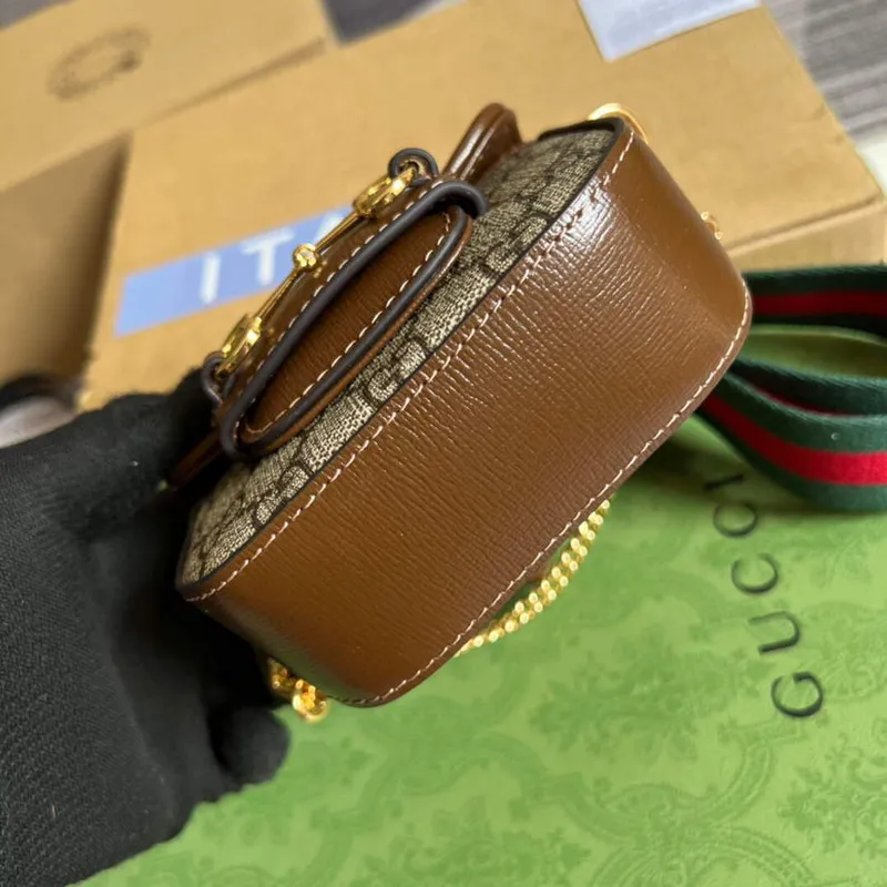Gucci 699760 Gucci Horsebit 1955 strap wallet Beige and ebony