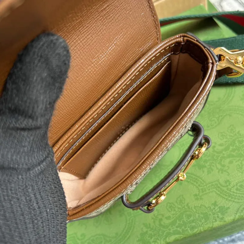 Gucci 699760 Gucci Horsebit 1955 strap wallet Beige and ebony
