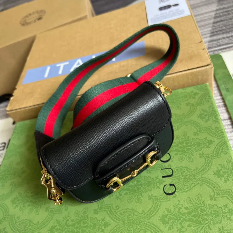 Gucci 699760 Gucci Horsebit 1955 strap wallet Black