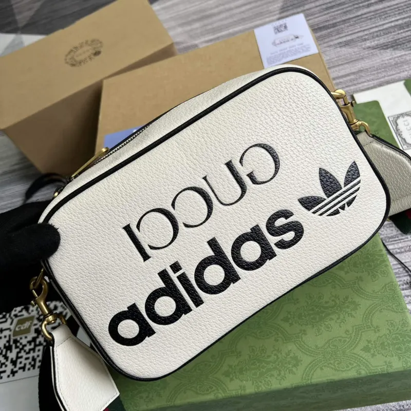 Adidas x Gucci small shoulder bag 702427 White leather