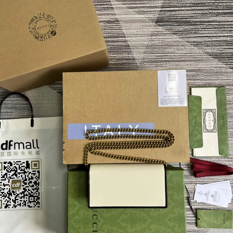 Adidas x Gucci  621892 wallet with chain Off white and black leather