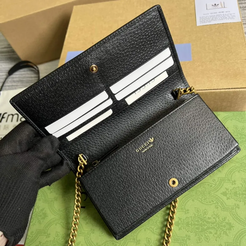 Adidas x Gucci  621892 wallet with chain Off white and black leather