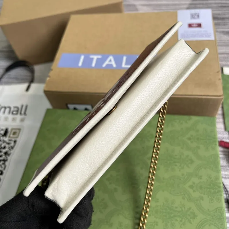 Adidas x Gucci  621892 wallet with chain Off white and red leather