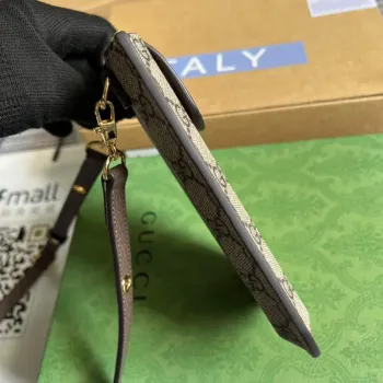 Gucci 700732 Gucci cat print phone case Brown