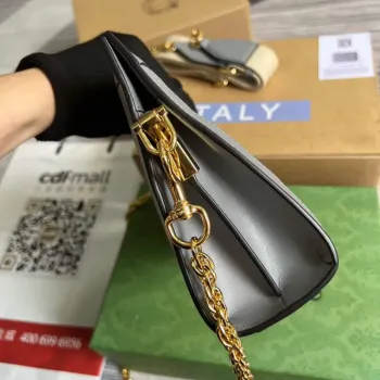 Gucci 702200 GG matelassé leather shoulder bag Dusty grey