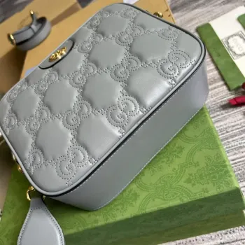 Gucci 702234 GG Matelassé Leather Shoulder Handbag Dusty grey